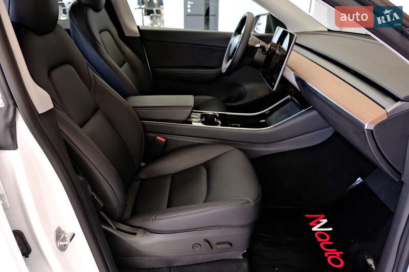 Внедорожник / Кроссовер Tesla Model Y 2020 в Одессе