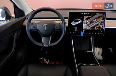 Внедорожник / Кроссовер Tesla Model Y 2020 в 