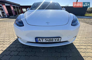 Внедорожник / Кроссовер Tesla Model Y 2022 в 