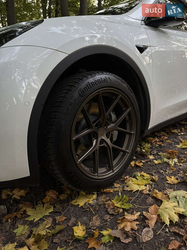 Внедорожник / Кроссовер Tesla Model Y 2022 в Тернополе фото 29 Внедорожник / Кроссовер Tesla Model Y 2022 в Тернополе