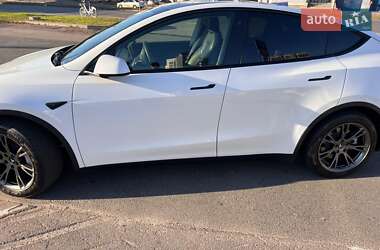 Внедорожник / Кроссовер Tesla Model Y 2021 в Виннице
