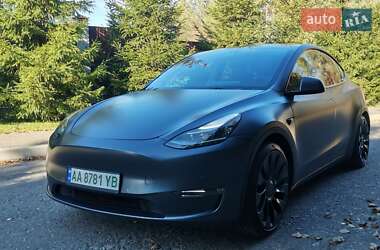 Позашляховик / Кросовер Tesla Model Y 2022 в Києві