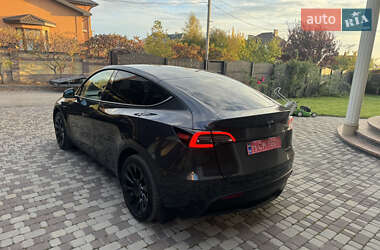 Внедорожник / Кроссовер Tesla Model Y 2024 в 