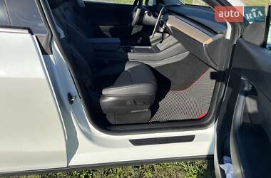 Внедорожник / Кроссовер Tesla Model Y 2022 в 