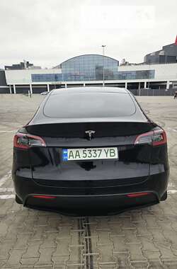 Позашляховик / Кросовер Tesla Model Y 2022 в Києві