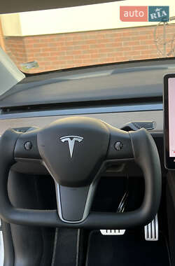 Tesla Model Y 2022 Tesla Model Y 2022