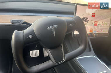 Внедорожник / Кроссовер Tesla Model Y 2022 в 