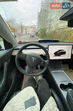 Внедорожник / Кроссовер Tesla Model Y 2022 в 