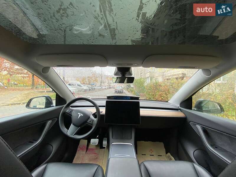 Внедорожник / Кроссовер Tesla Model Y 2022 в Львове