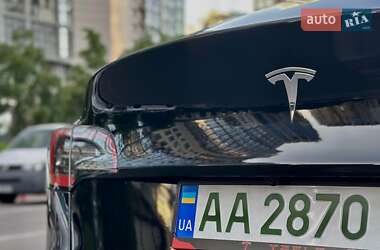 Внедорожник / Кроссовер Tesla Model Y 2021 в 