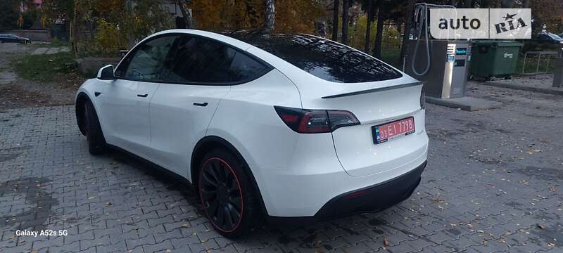 Внедорожник / Кроссовер Tesla Model Y 2022 в Черновцах фото 9 Внедорожник / Кроссовер Tesla Model Y 2022 в Черновцах
