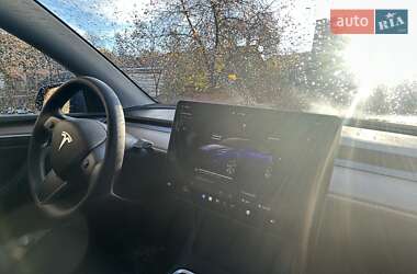 Внедорожник / Кроссовер Tesla Model Y 2023 в 