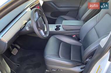 Позашляховик / Кросовер Tesla Model Y 2023 в 