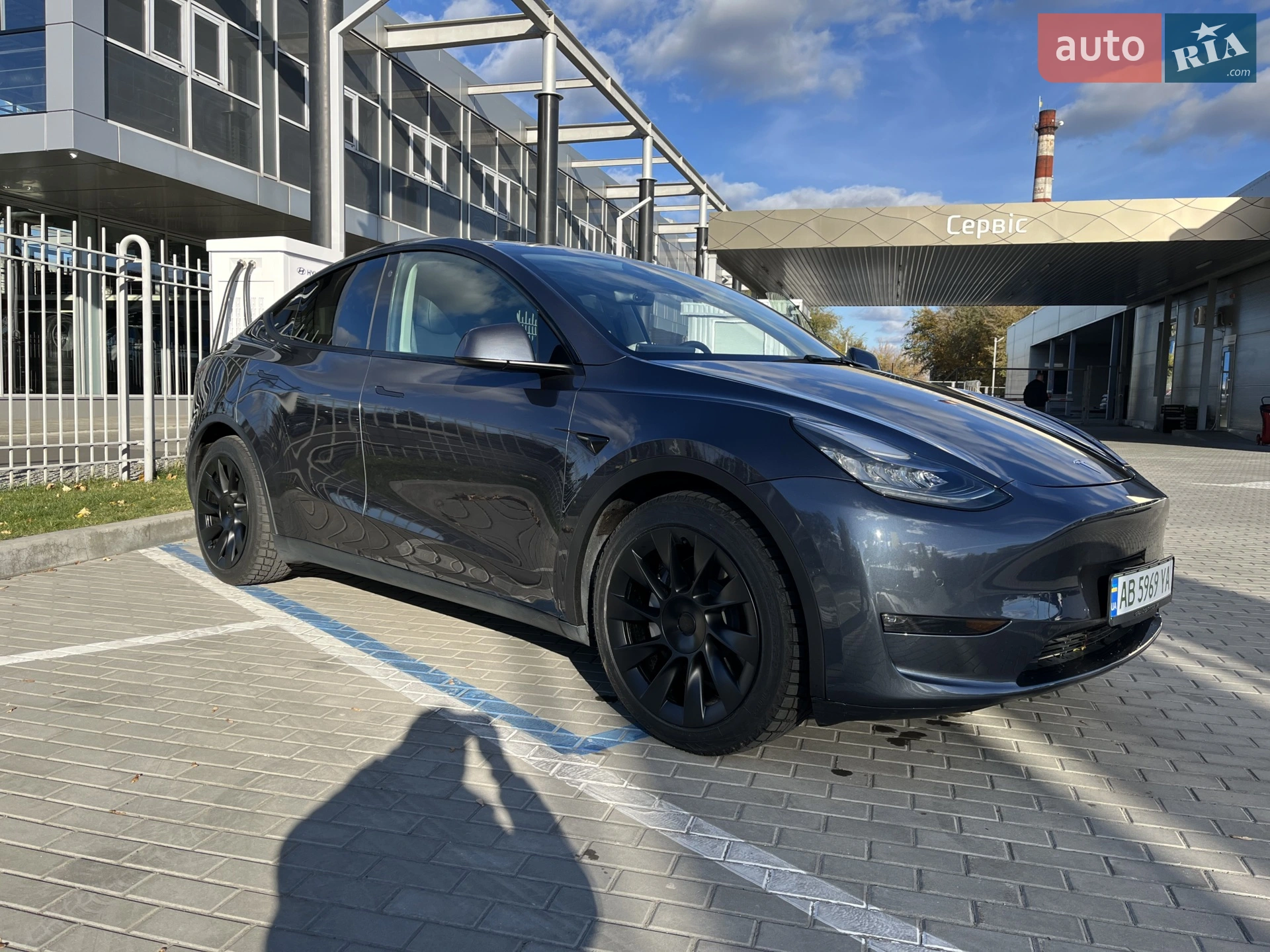 2021 Tesla Model Y - мініатюра 3