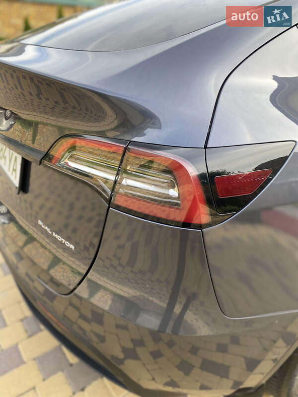Внедорожник / Кроссовер Tesla Model Y 2022 в Виннице