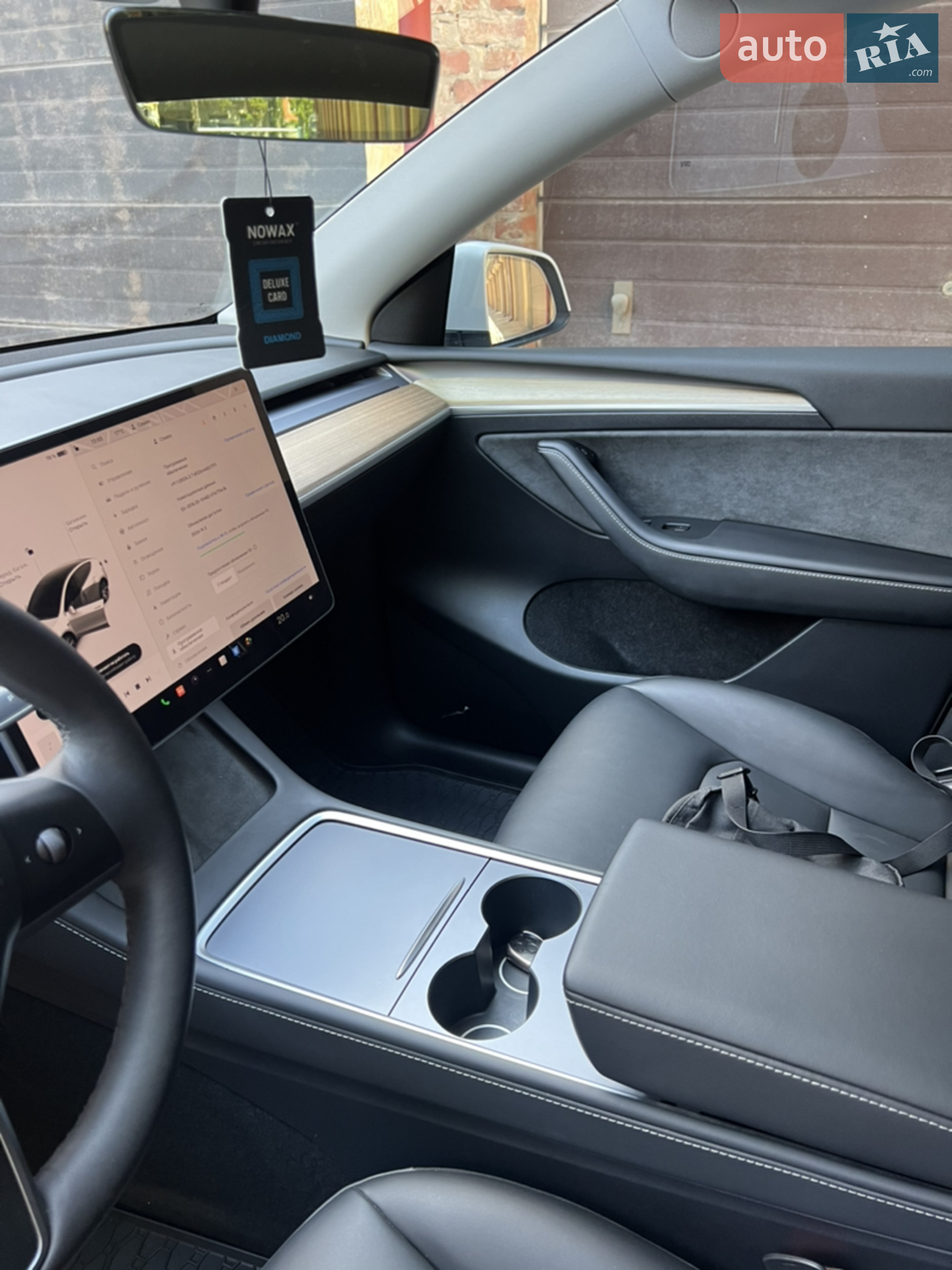 2022 Tesla Model Y - мініатюра 10