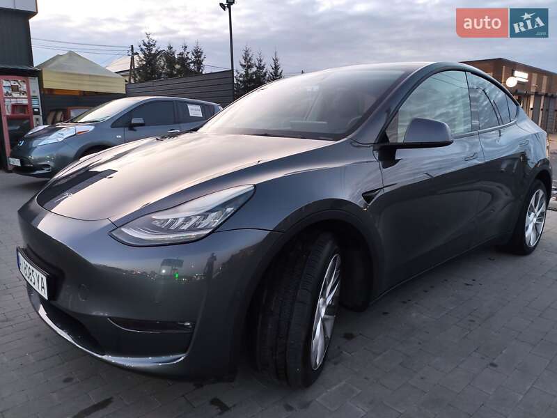 Позашляховик / Кросовер Tesla Model Y 2022 в Білій Церкві