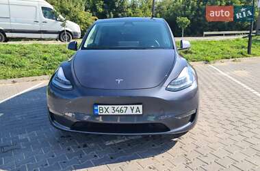 Позашляховик / Кросовер Tesla Model Y 2021 в Львові