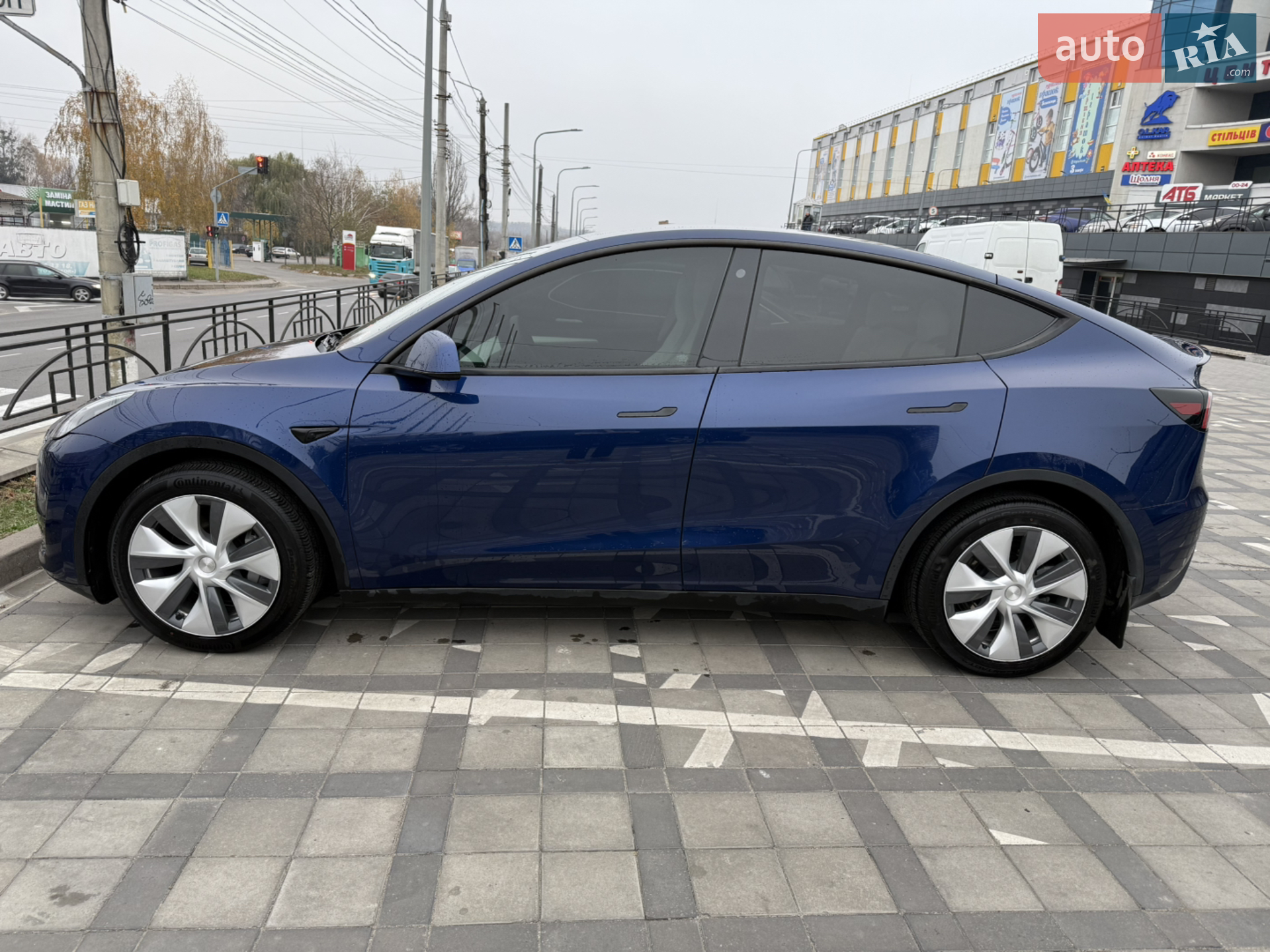 2023 Tesla Model Y - мініатюра 12