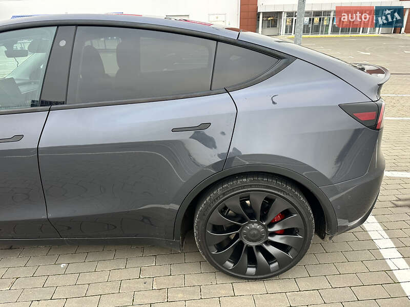 Внедорожник / Кроссовер Tesla Model Y 2022 в Одессе фото 13 Внедорожник / Кроссовер Tesla Model Y 2022 в Одессе