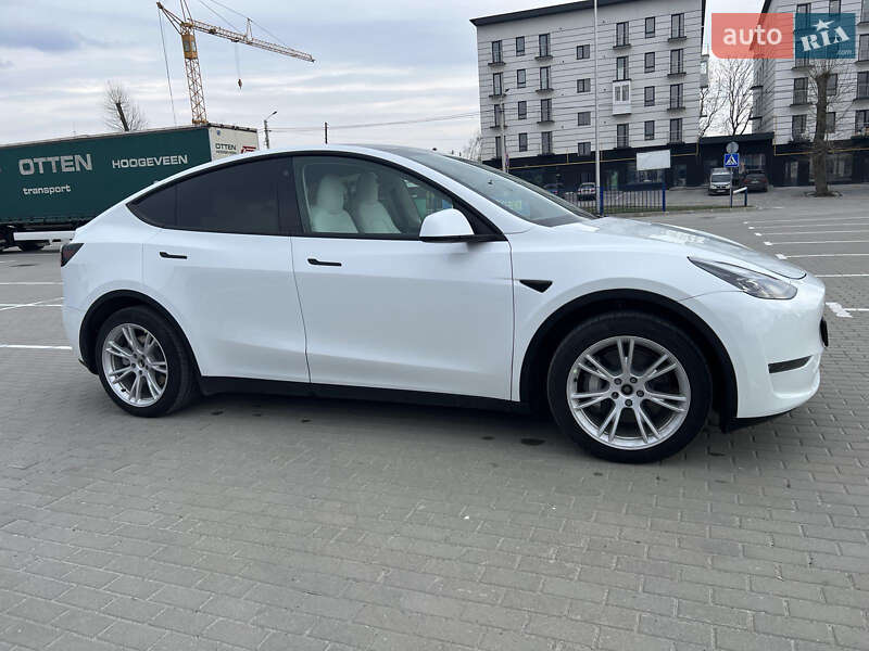 Внедорожник / Кроссовер Tesla Model Y 2022 в Тернополе