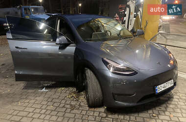 Внедорожник / Кроссовер Tesla Model Y 2023 в 