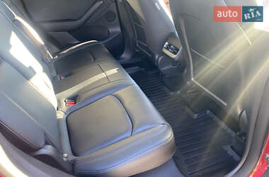 Внедорожник / Кроссовер Tesla Model Y 2021 в 