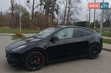 Tesla Model Y 2022
