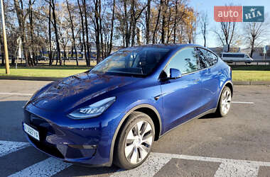 Внедорожник / Кроссовер Tesla Model Y 2021 в Киеве