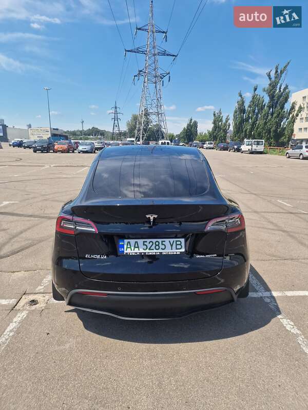 Позашляховик / Кросовер Tesla Model Y 2021 в Києві