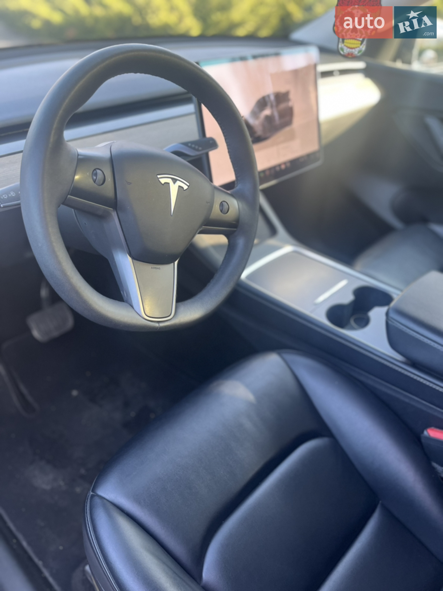 2022 Tesla Model Y - мініатюра 10