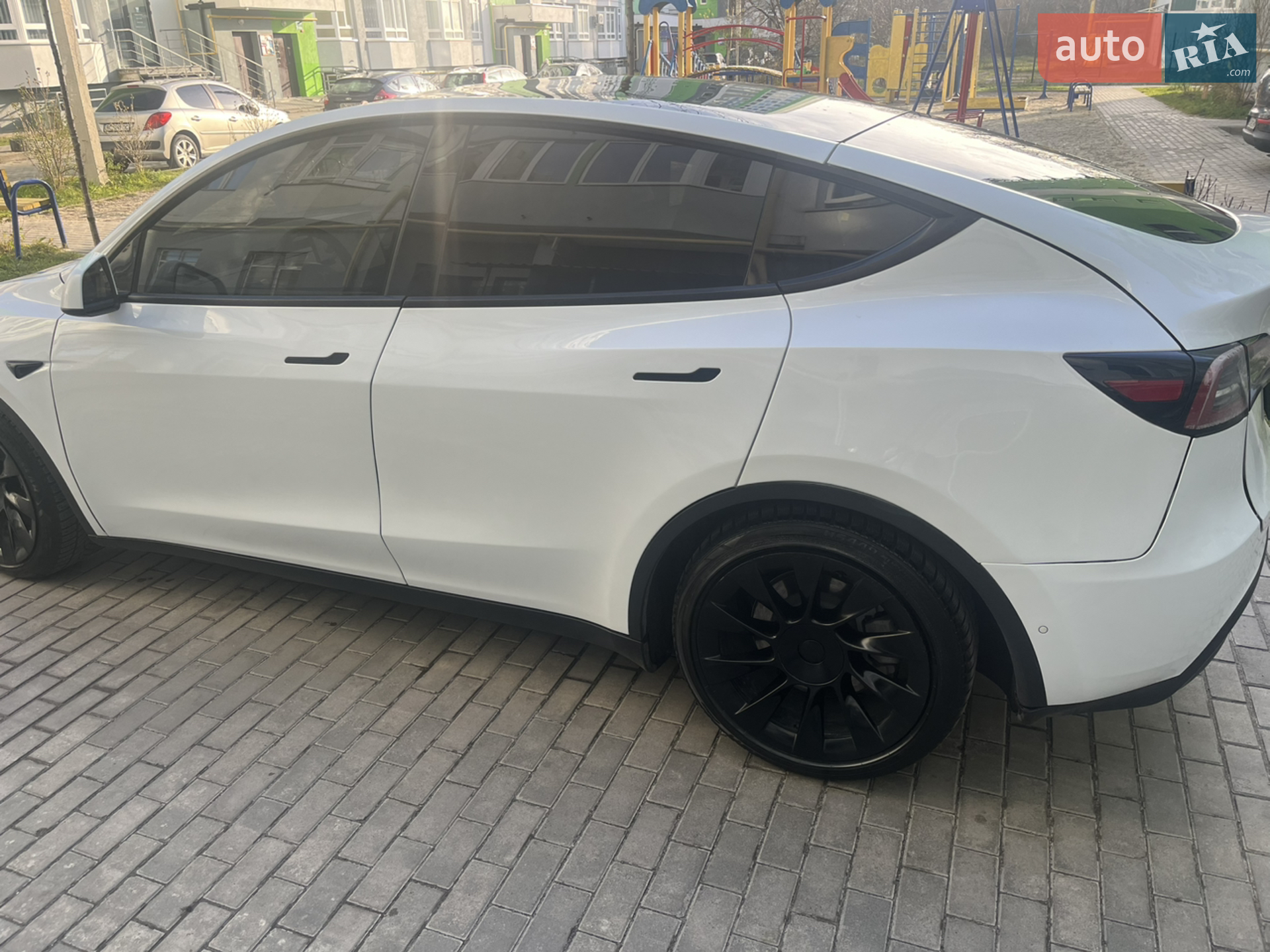 2021 Tesla Model Y - мініатюра 26