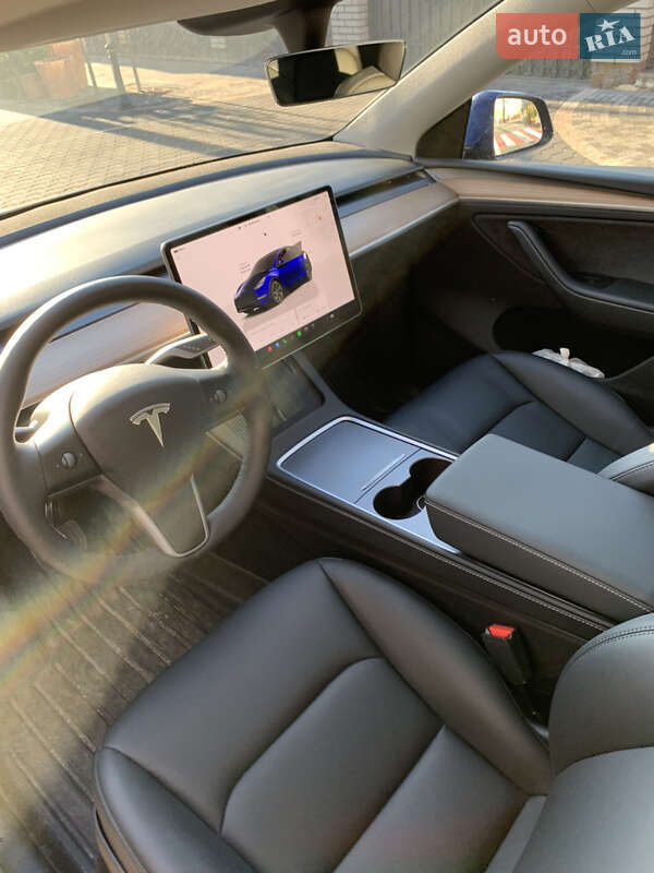 Внедорожник / Кроссовер Tesla Model Y 2023 в Белой Церкви фото 11 Внедорожник / Кроссовер Tesla Model Y 2023 в Белой Церкви