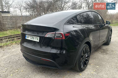 Внедорожник / Кроссовер Tesla Model Y 2021 в 