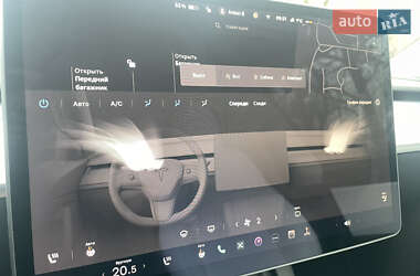 Внедорожник / Кроссовер Tesla Model Y 2021 в 