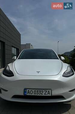 Внедорожник / Кроссовер Tesla Model Y 2020 в 