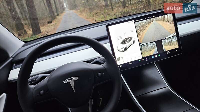 Внедорожник / Кроссовер Tesla Model Y 2020 в Киеве