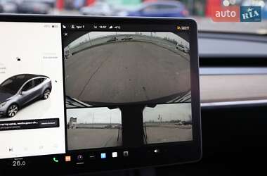 Внедорожник / Кроссовер Tesla Model Y 2023 в 