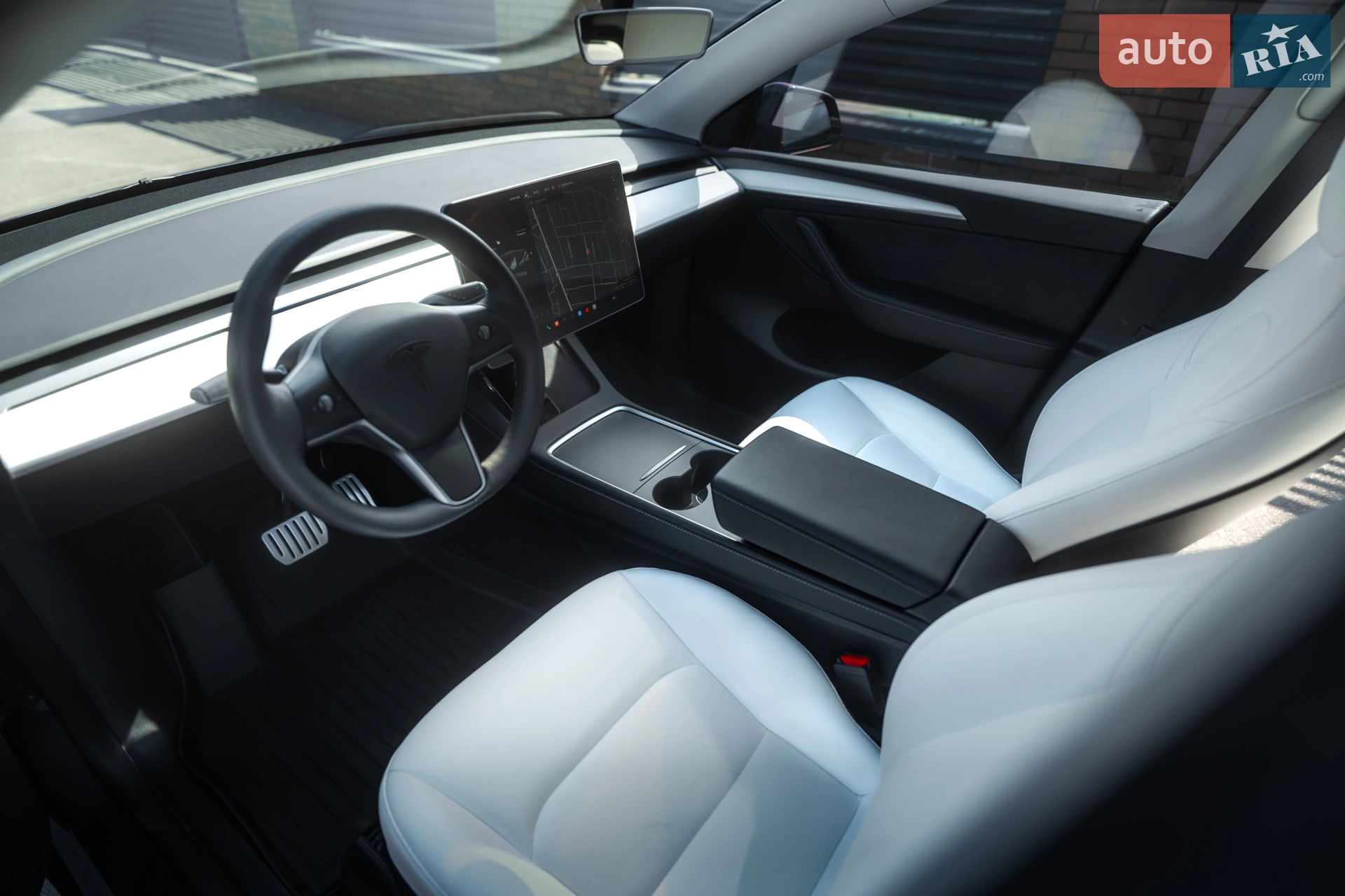 2023 Tesla Model Y - мініатюра 10