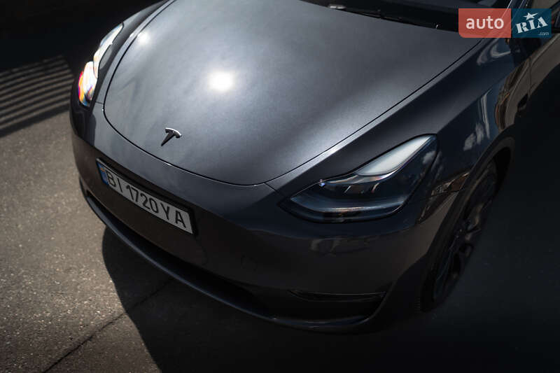 Внедорожник / Кроссовер Tesla Model Y 2023 в Полтаве
