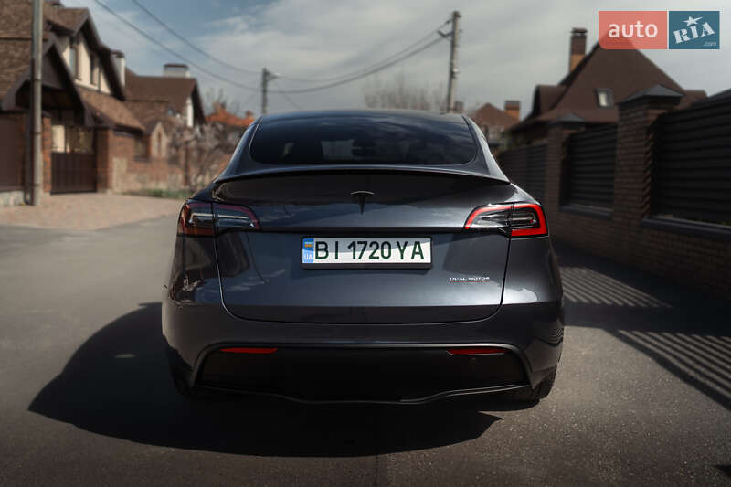 Внедорожник / Кроссовер Tesla Model Y 2023 в Полтаве
