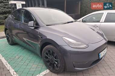 Позашляховик / Кросовер Tesla Model Y 2023 в Львові