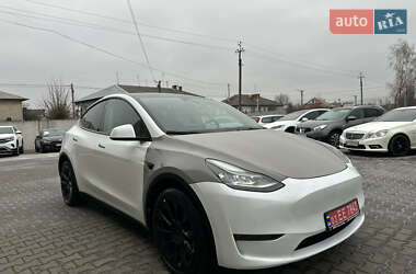 Внедорожник / Кроссовер Tesla Model Y 2020 в Луцке