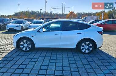 Внедорожник / Кроссовер Tesla Model Y 2022 в 