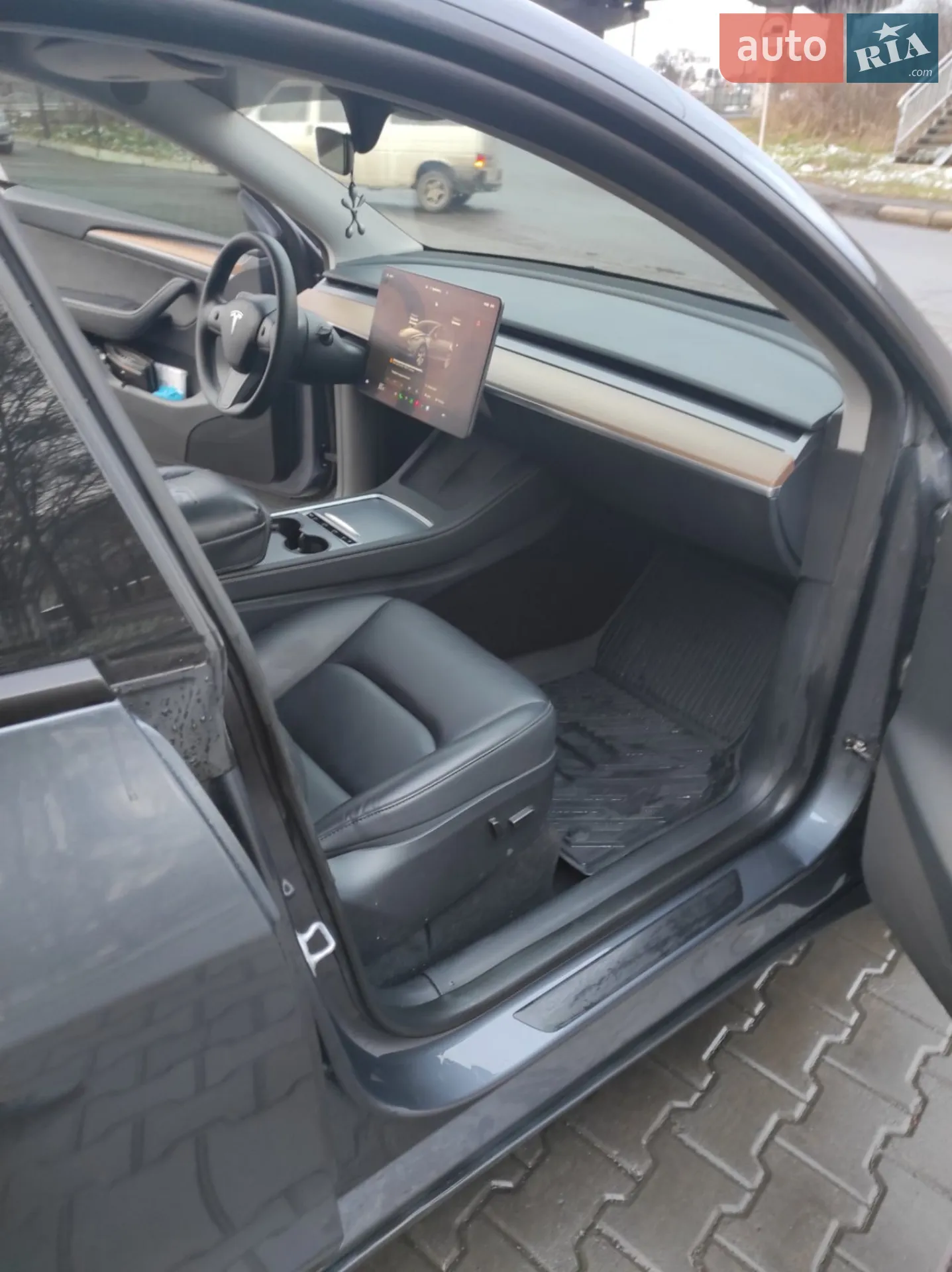 2023 Tesla Model Y - мініатюра 5