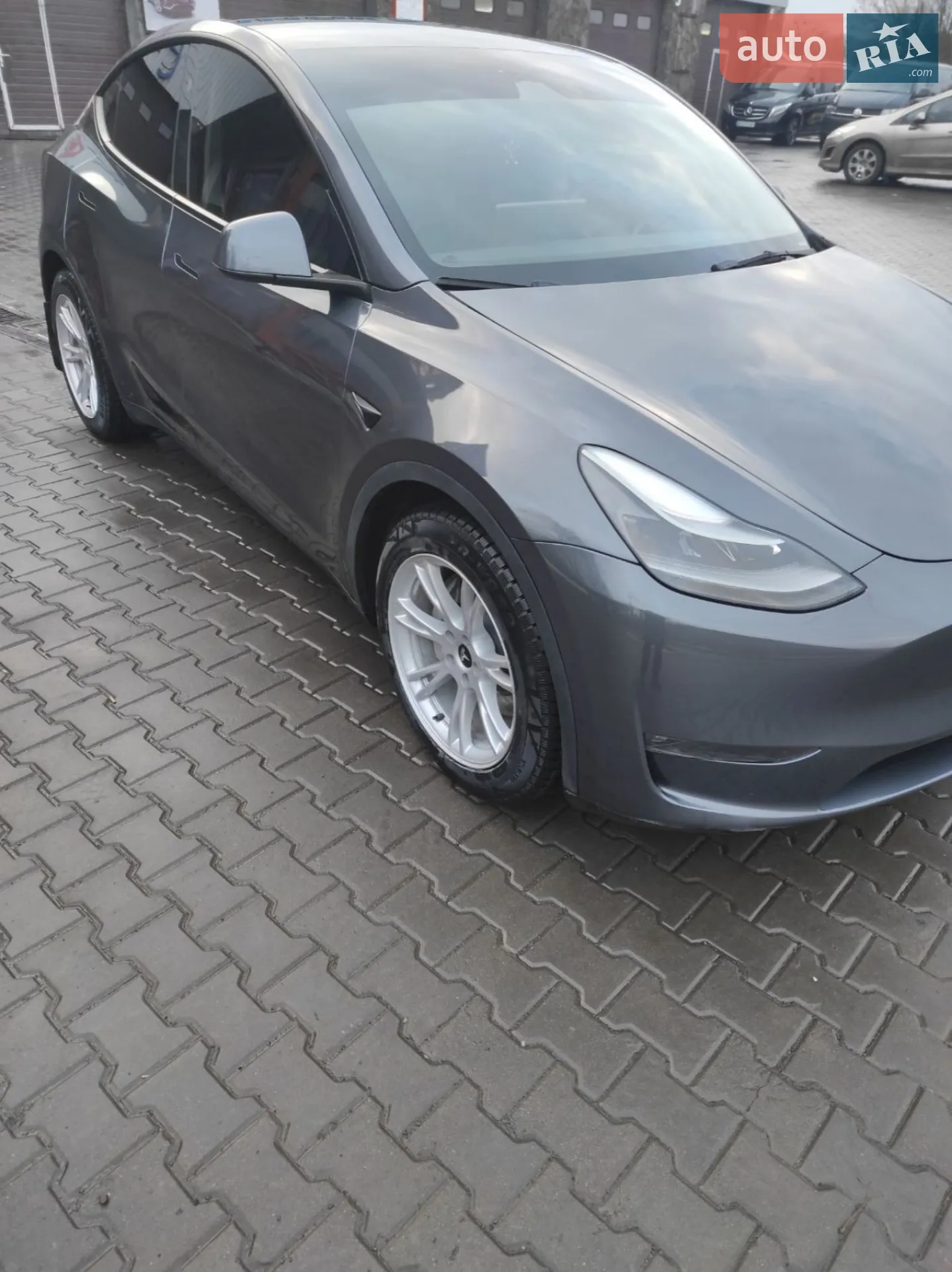 2023 Tesla Model Y - мініатюра 11
