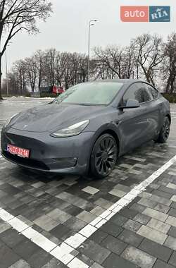 Tesla Model Y 2022