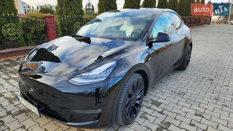 Позашляховик / Кросовер Tesla Model Y 2020 в Львові