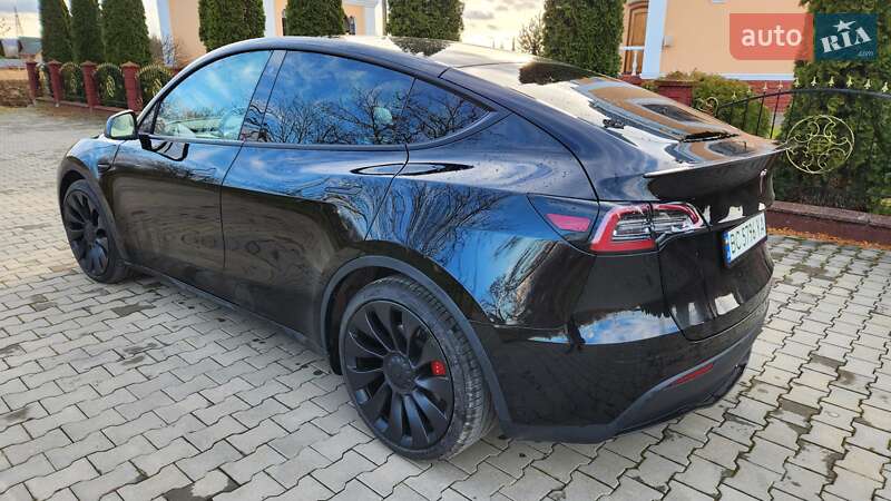 Позашляховик / Кросовер Tesla Model Y 2020 в Львові