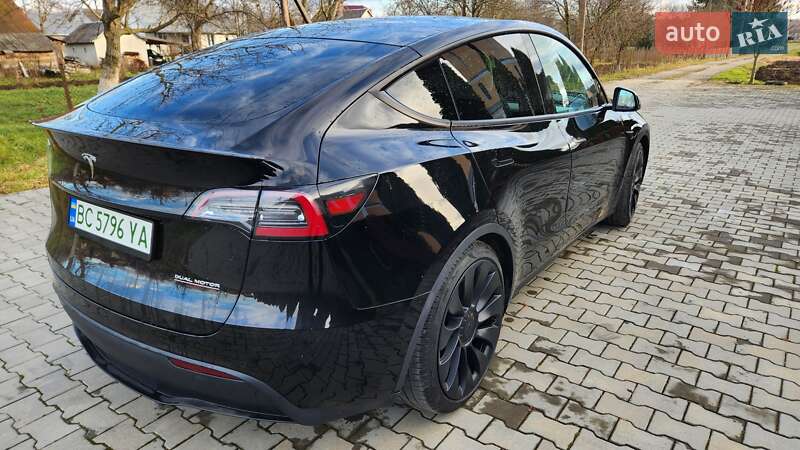 Позашляховик / Кросовер Tesla Model Y 2020 в Львові